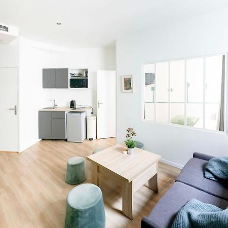 Green Apartment Near Montmartre And Opera 巴黎 外观 照片